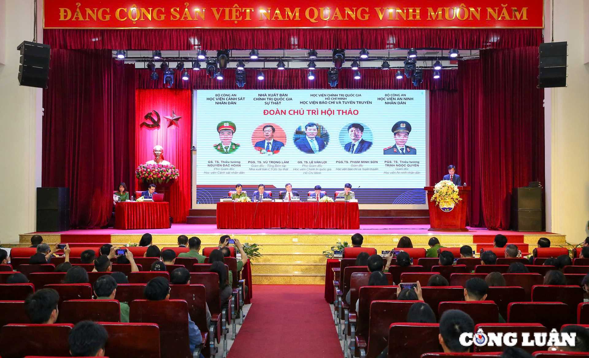 Quang cảnh Hội thảo.